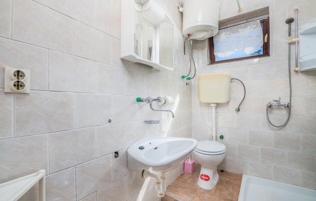Apartmani Mile كرك المظهر الخارجي الصورة