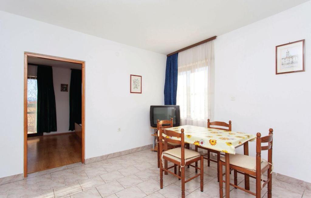 Apartmani Mile كرك المظهر الخارجي الصورة
